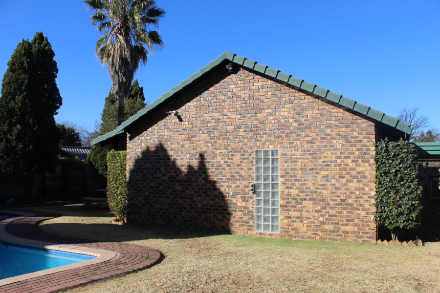 3 Bedroom Property for Sale in Vaalpark Free State